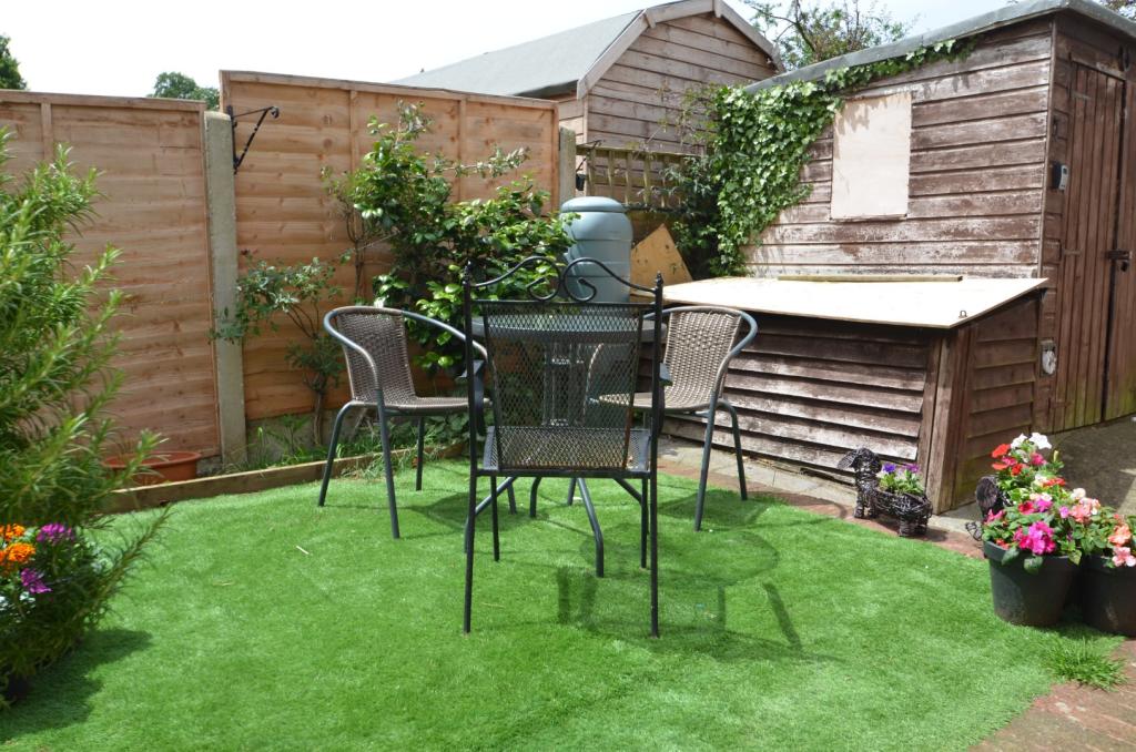 Side Garden
