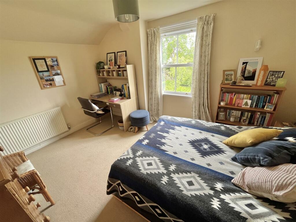 Bedroom 6 Aspect 2.jpg