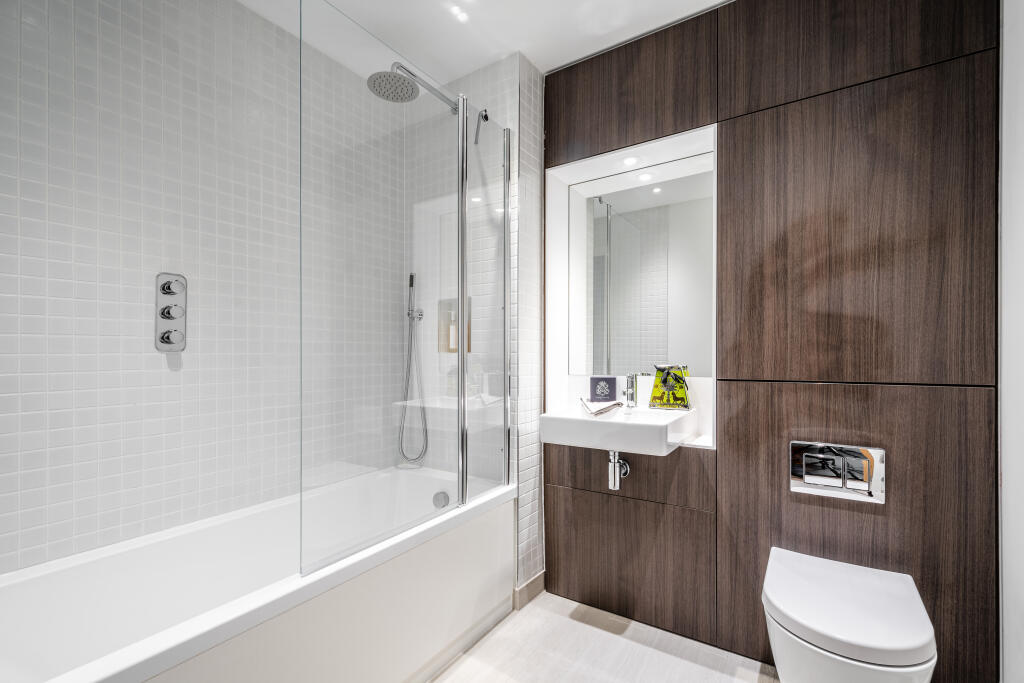 Blackburn House 23 - 26.jpg