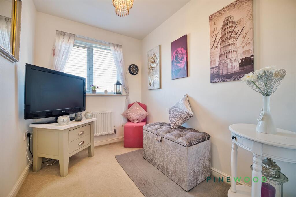 BEDROOM 3