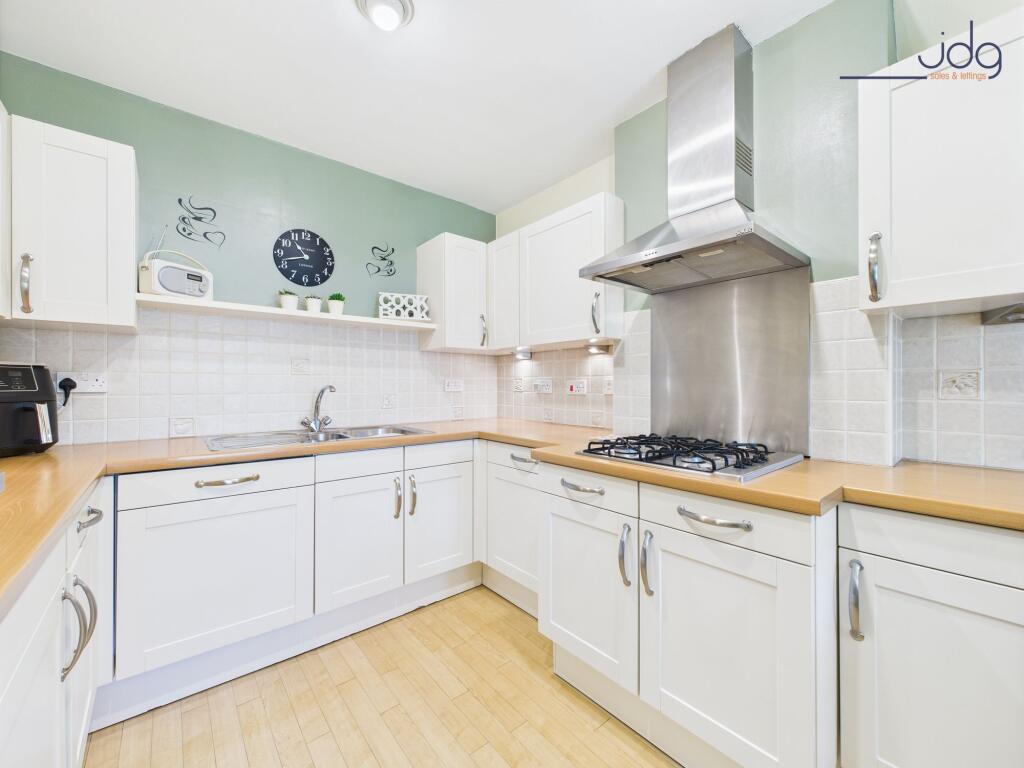 Open plan kitchen diner