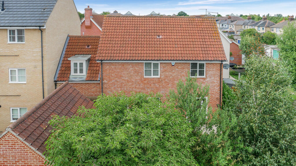 8659646-exterior0...