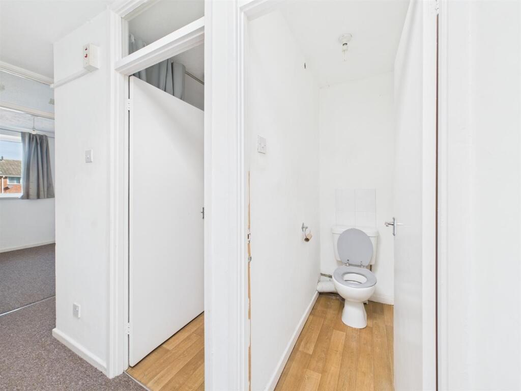 5 - Maisonette for Auction.jpg