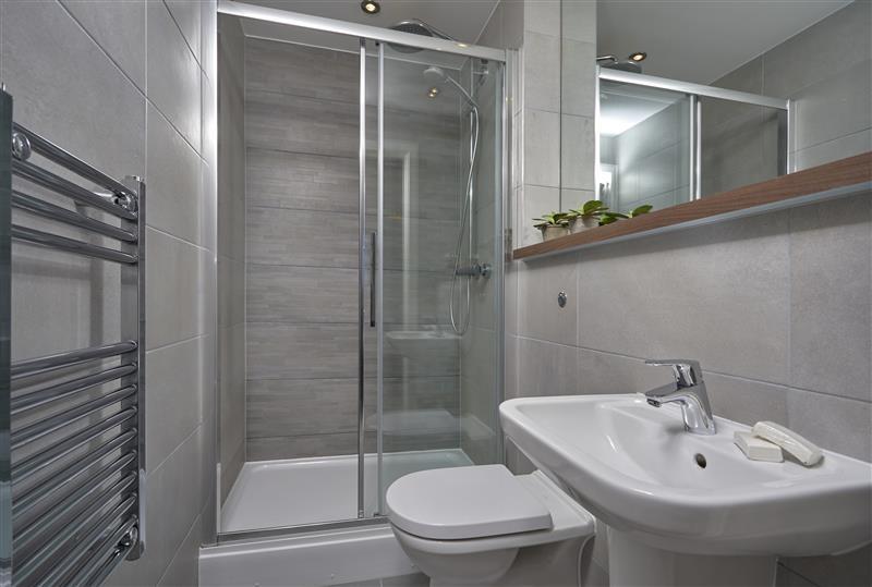 Apartment 405 49 ...