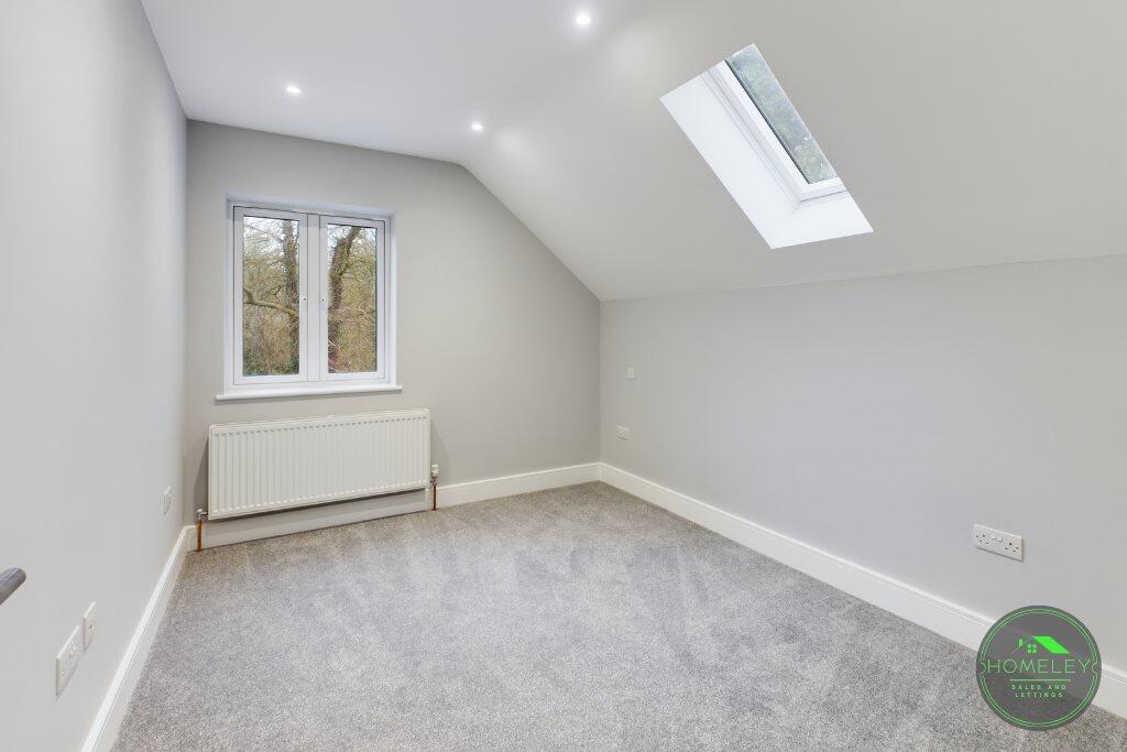 17 double bedroom