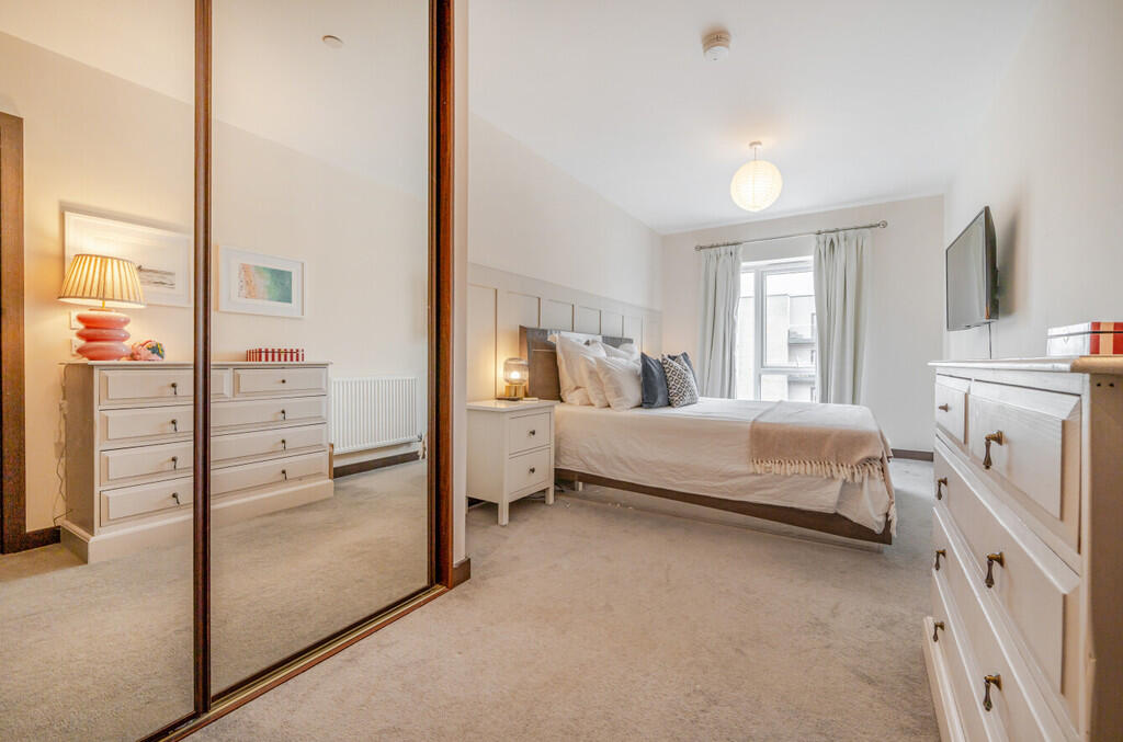 1353566-12-68c96d...