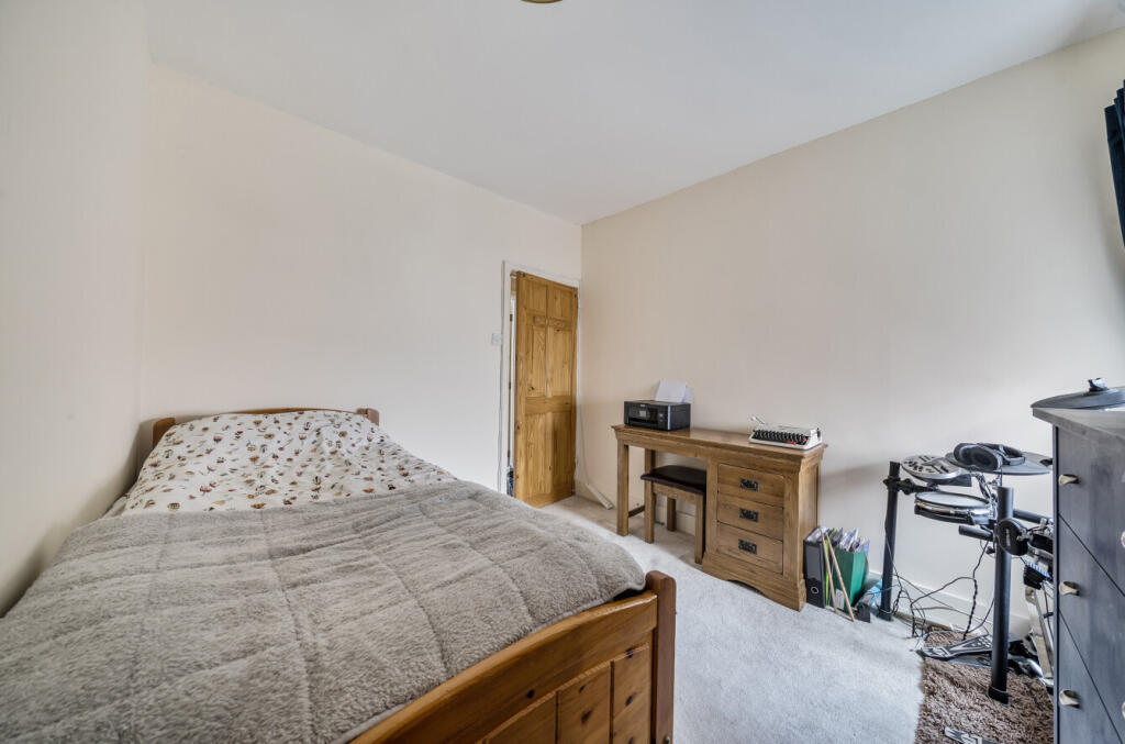 1353832-22-68c2f7...