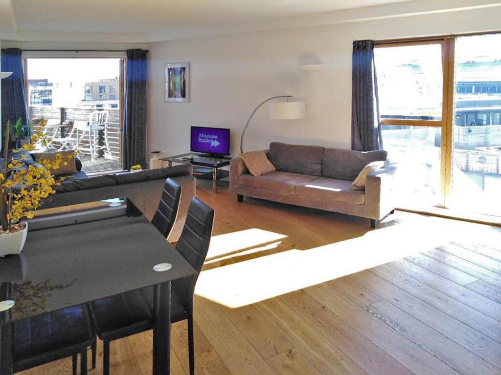 Living Room.jpeg