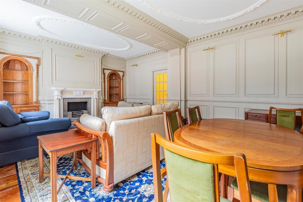 Warwick House 2-13.jpg