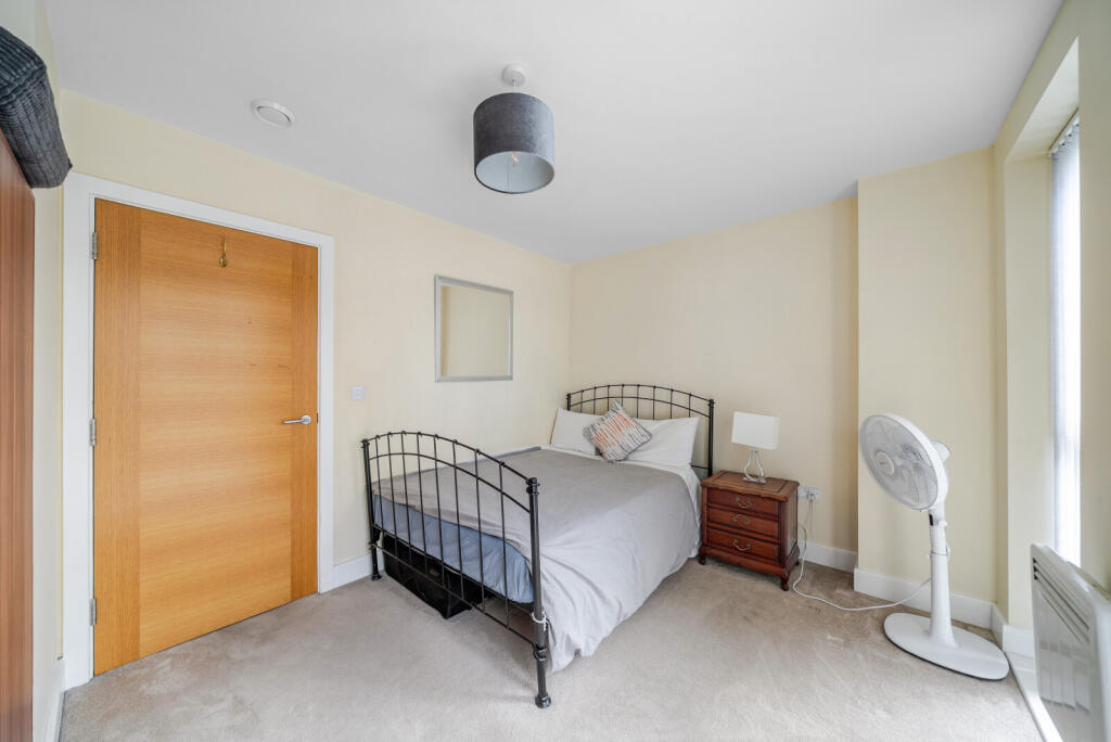 1298980-2-682ef74...