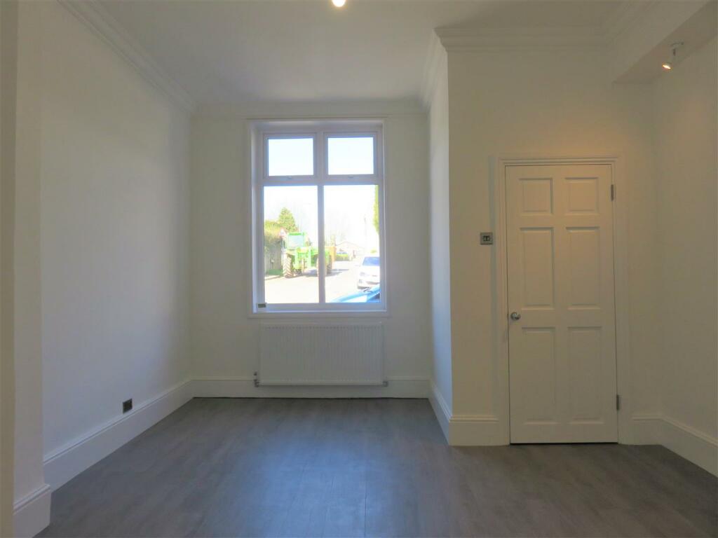 dining room.JPG