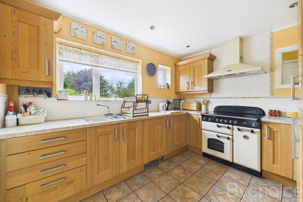 CAM05454G0-PR0045-STILL004