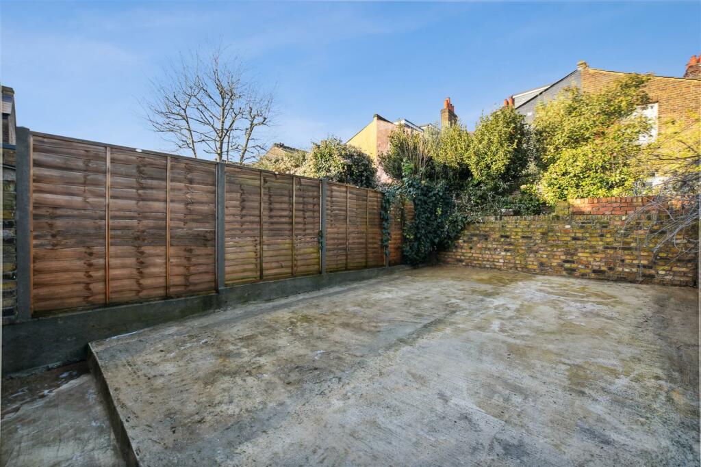 08-21404135-7601-4095-8a46-0c5851d063c6GCWT- 55 As