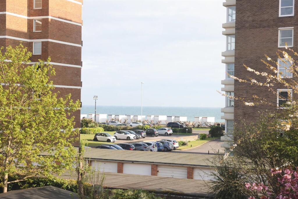 Aspire Residential - Bath Road