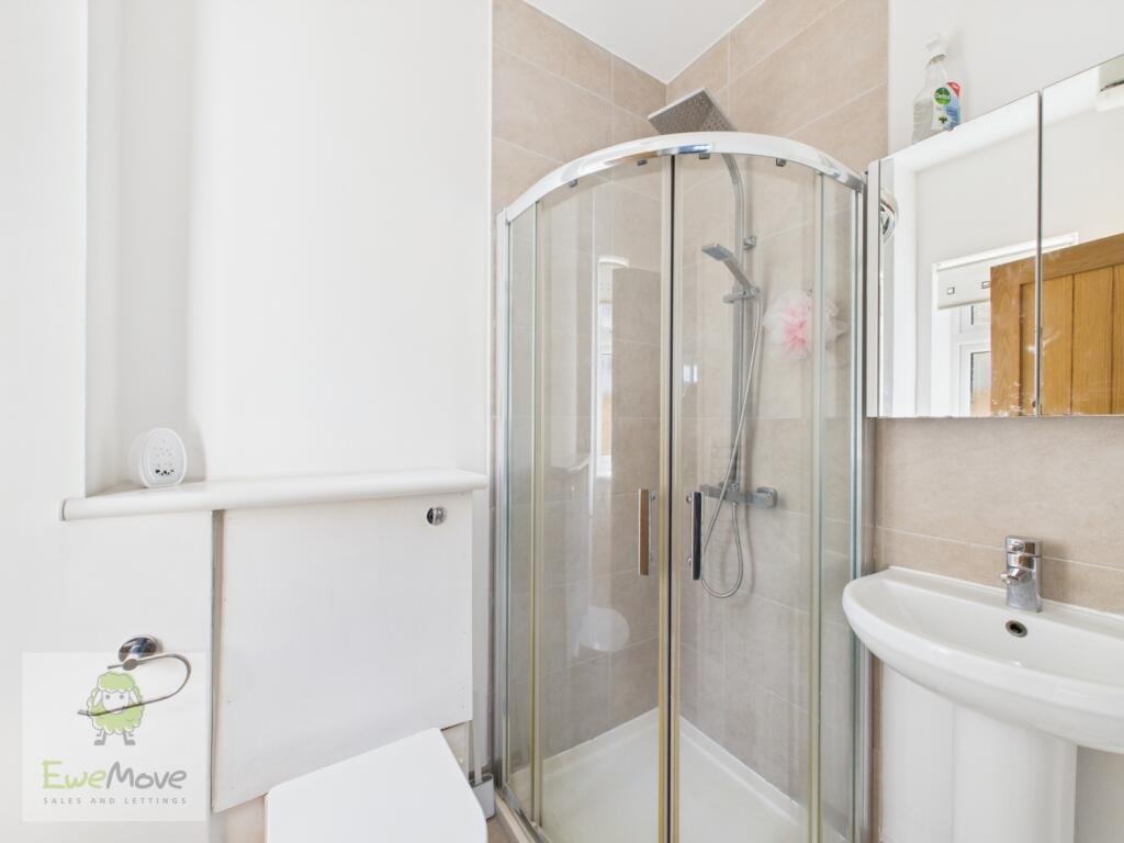 Ensuite Shower Room