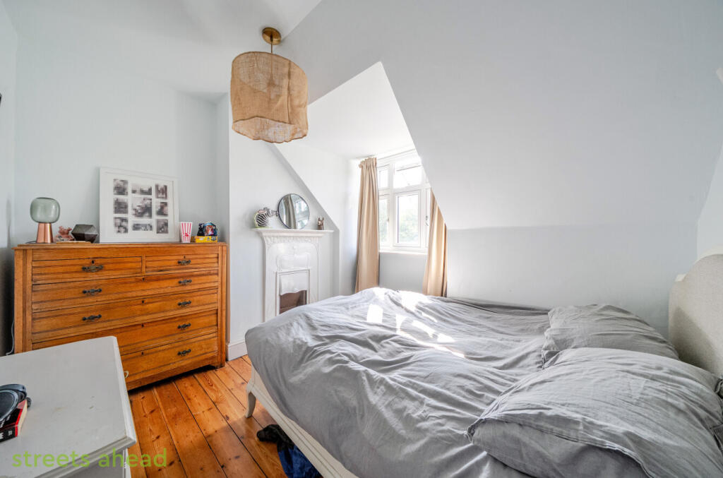 4441c22d-7a5f-4d9...