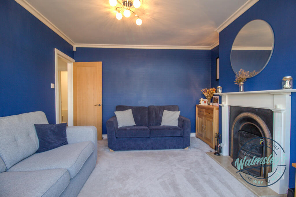 Sitting room wide