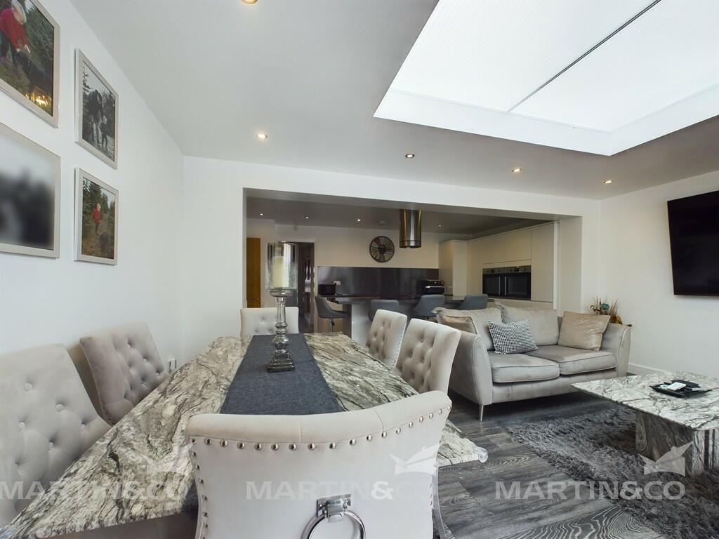 CAM02406G0-PR0255...