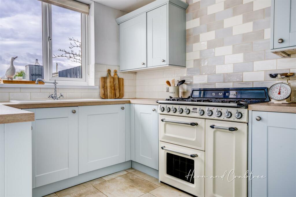 Pantbach Road, Heath, HernCrabtree (18).jpg