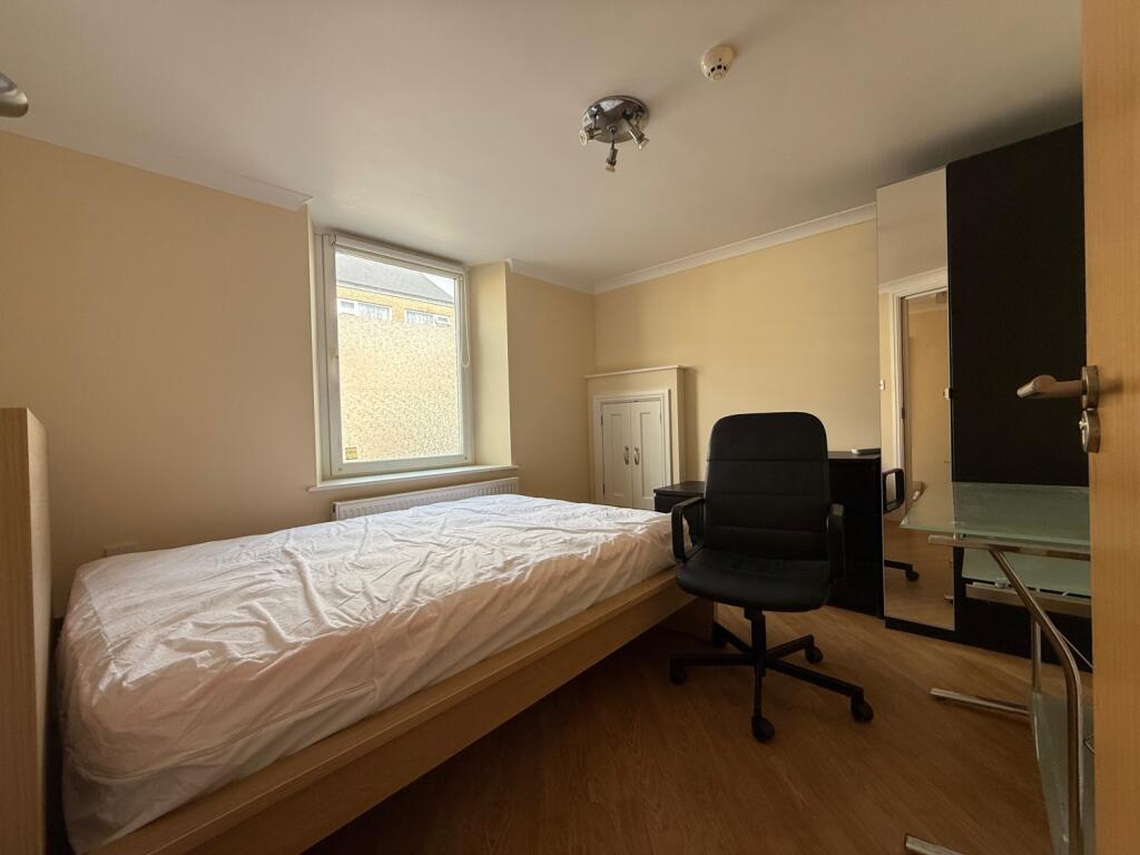 Call 02920 668585 to secure your viewing _6