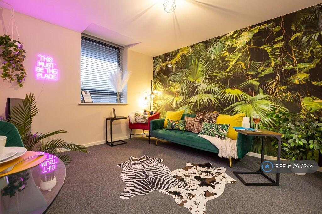 Av Hughes Properties - Short Term &amp; Flexible