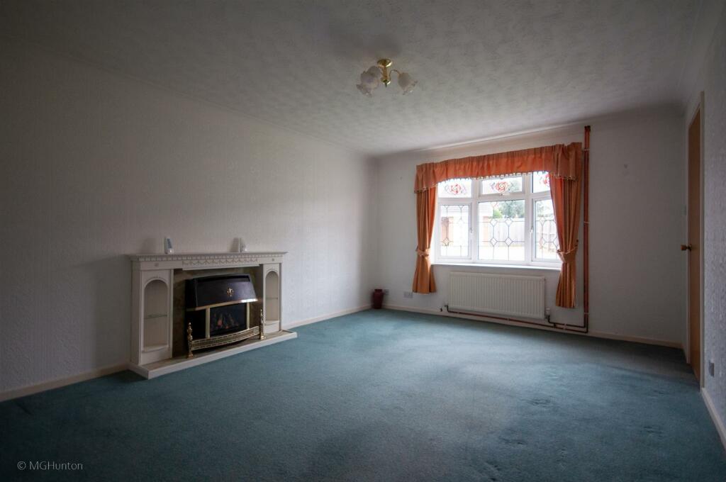 Lounge.jpg