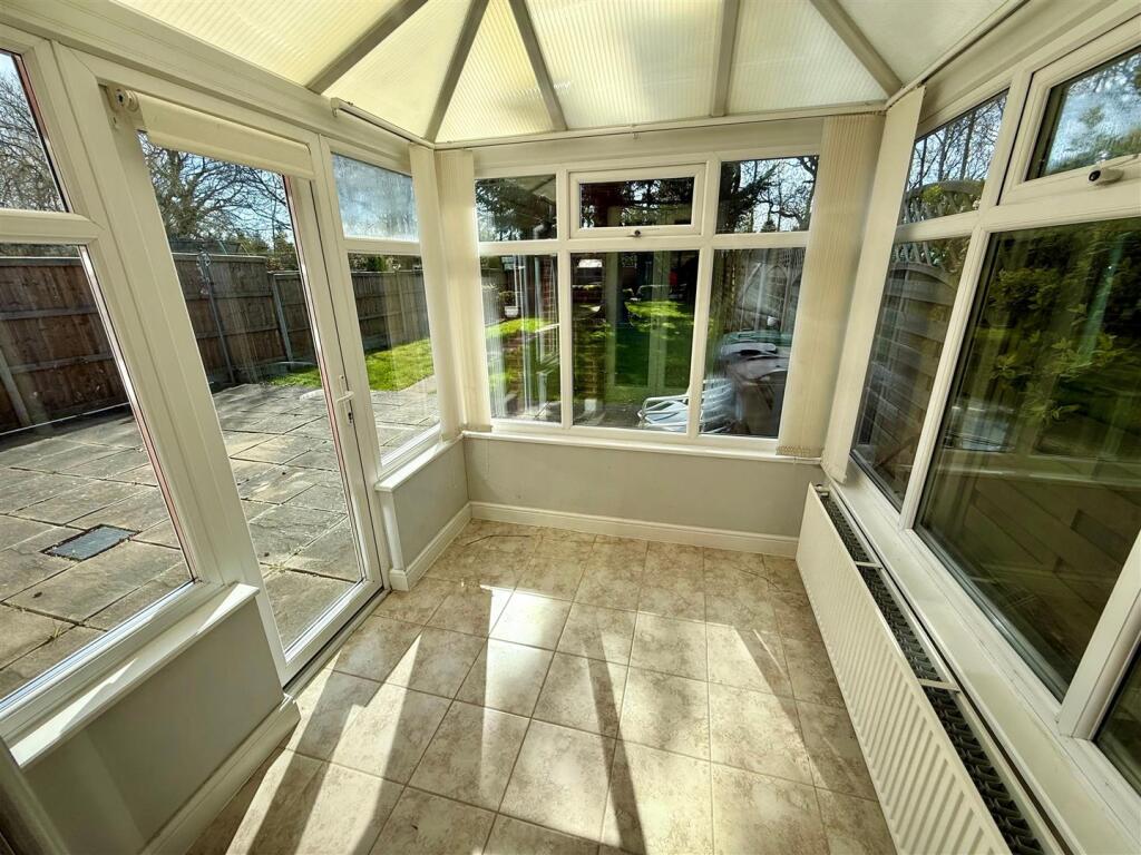 LR60 conservatory.jpg