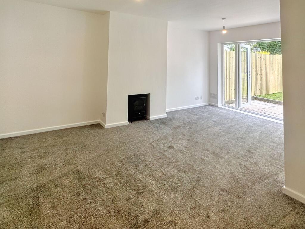 Sitting / Dining Room