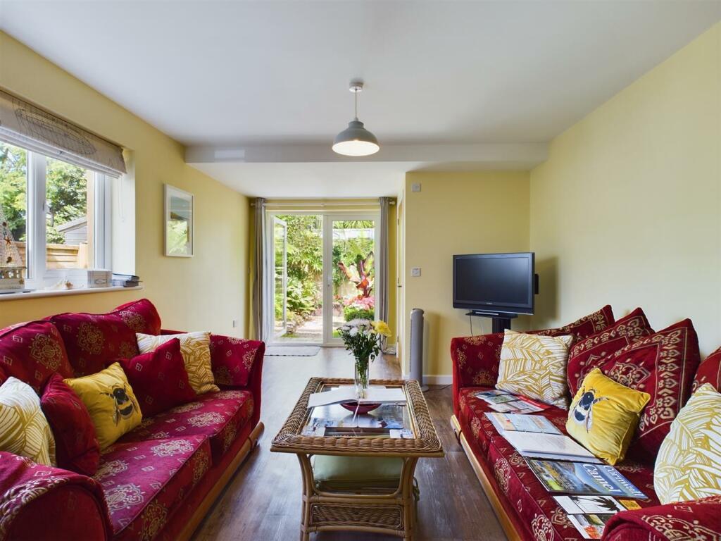 Annexe Lounge