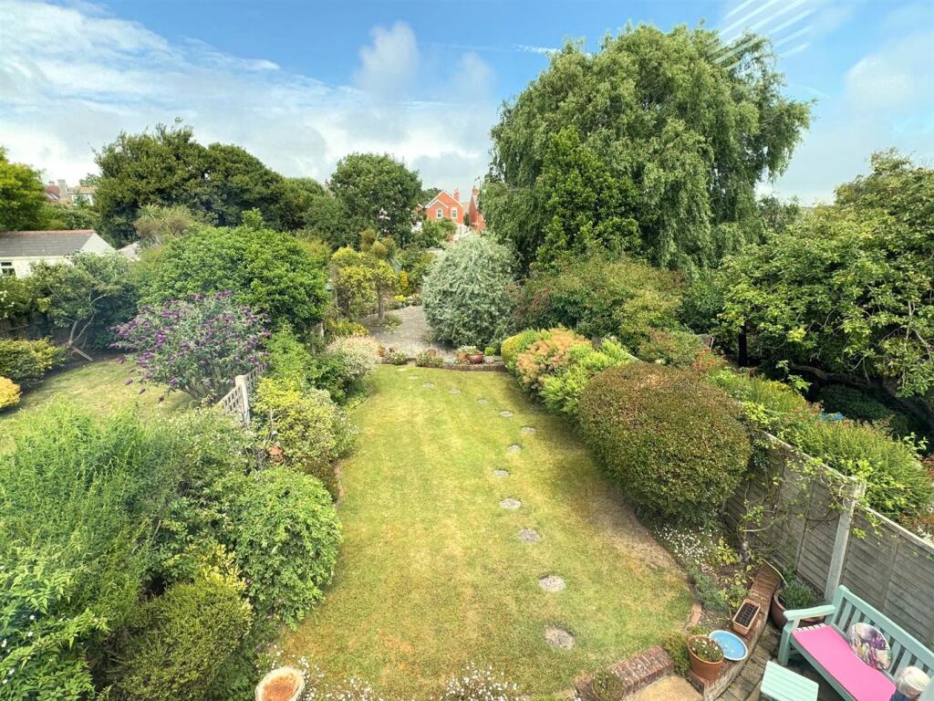 GARDEN FROM FIRST FLOOR.jpg