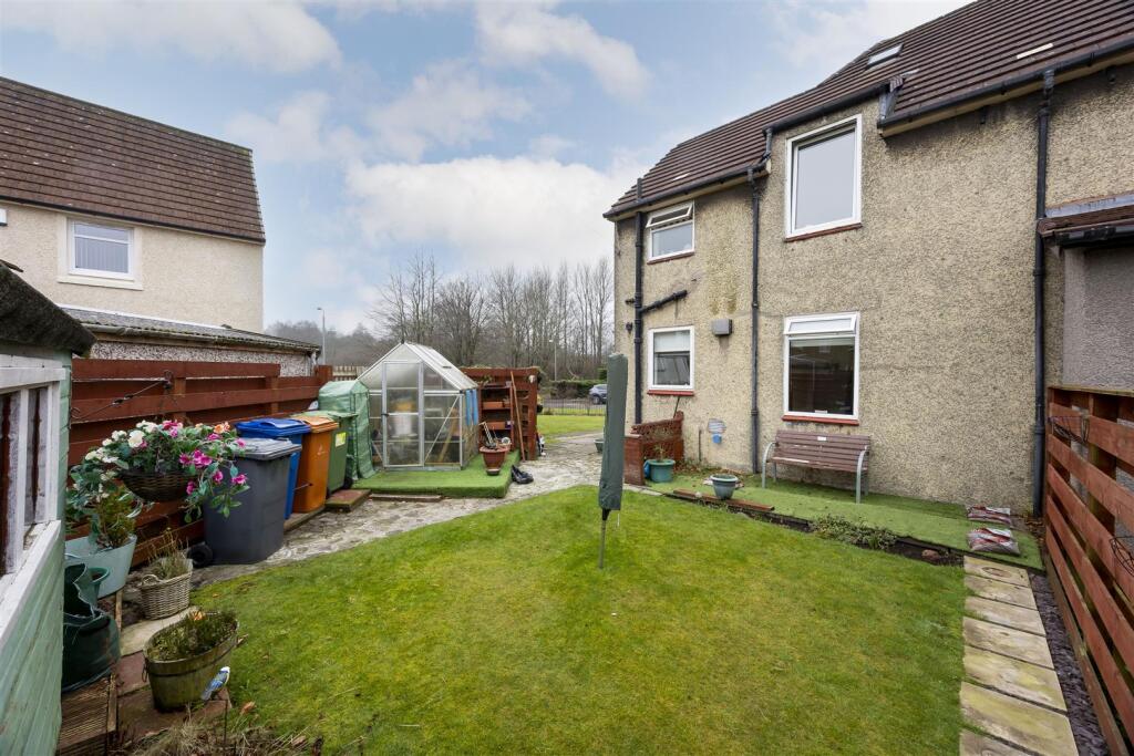 35_PARKBURN_AVE_LENZIE_004.JPG