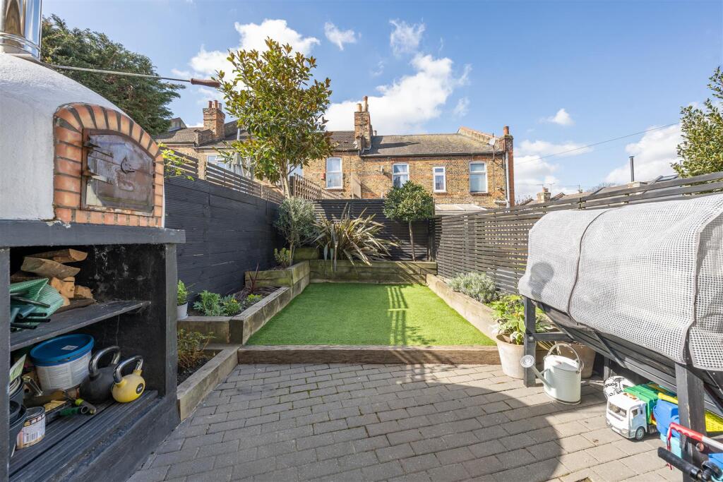 Higham Hill Road E17