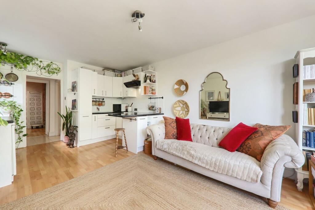 09-15e2JHPropWorld - 65b Peak Hill - 27 (1)-medium