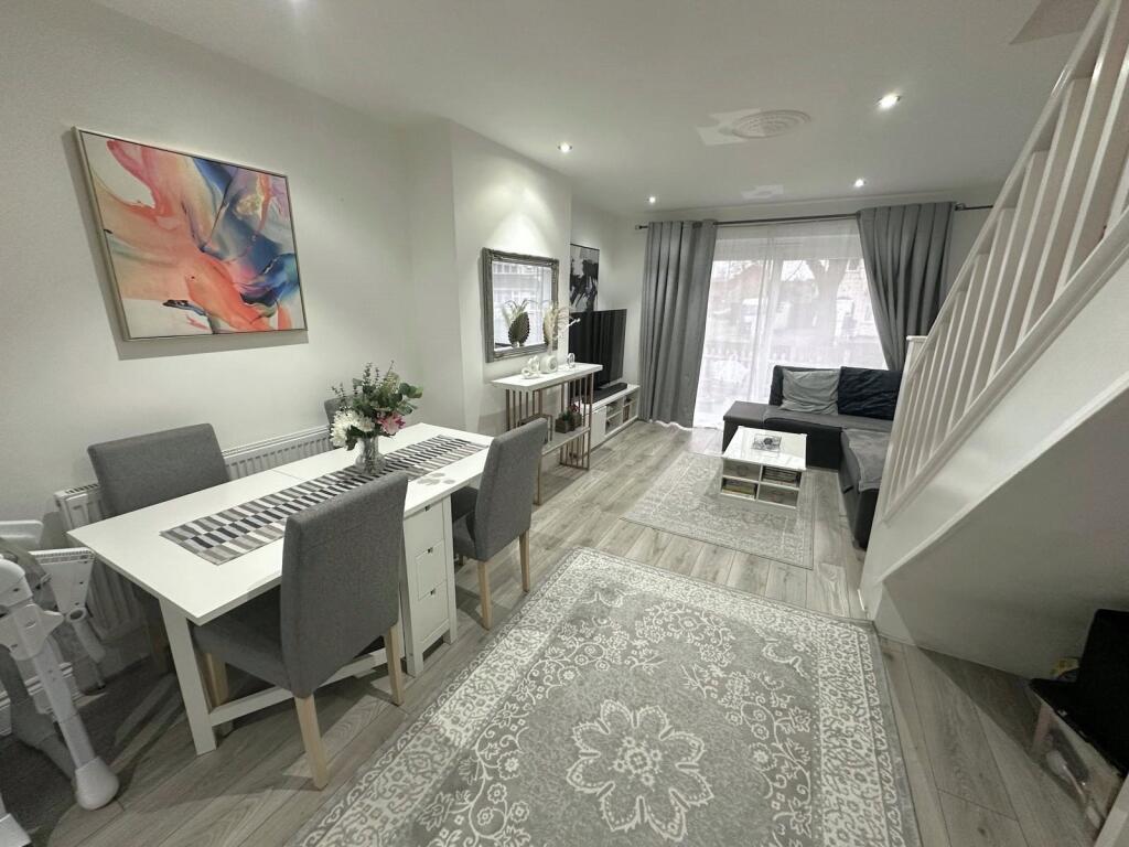 Dining Room/ Lounge