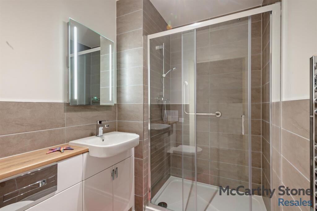 8639378-interior13-800.jpg