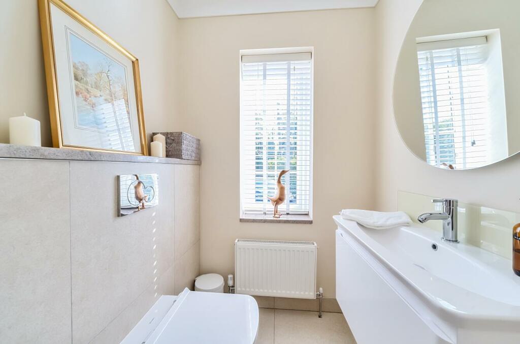 Davidson Frost-Wellings, DFW, Clamp Hill, Stanmore