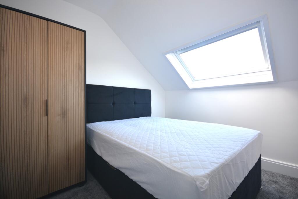 Bedroom 2nd Picture