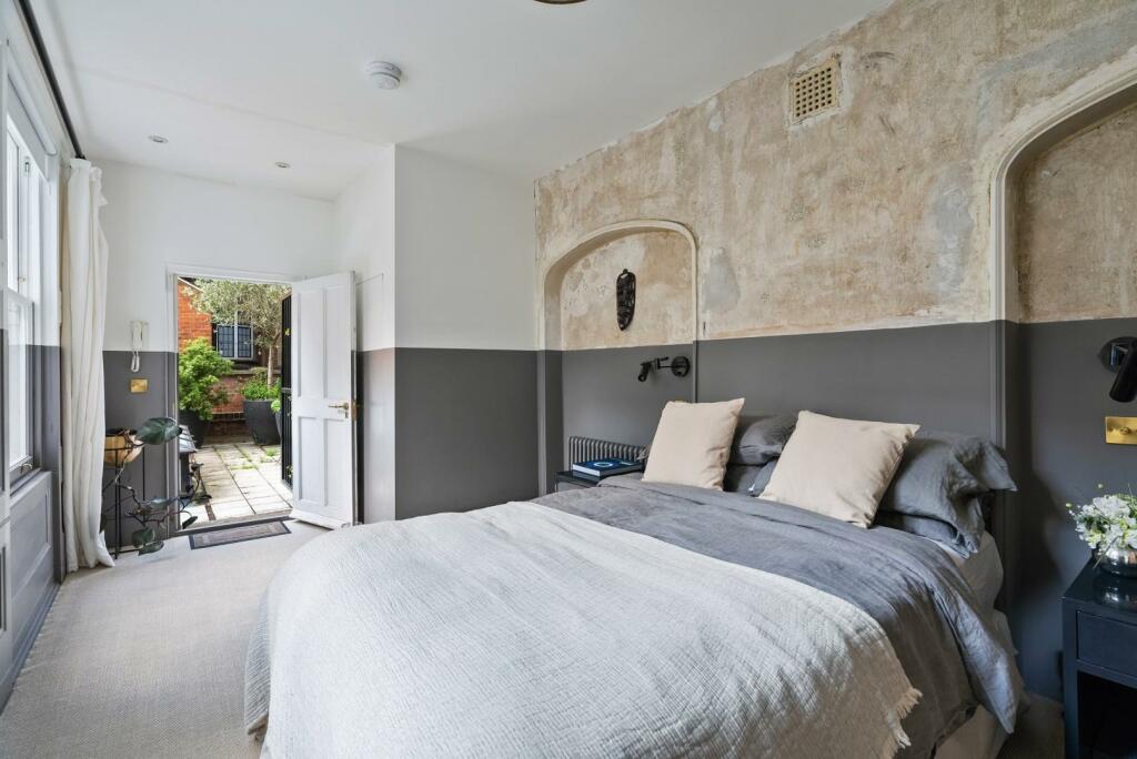2nd bedroom.jpeg
