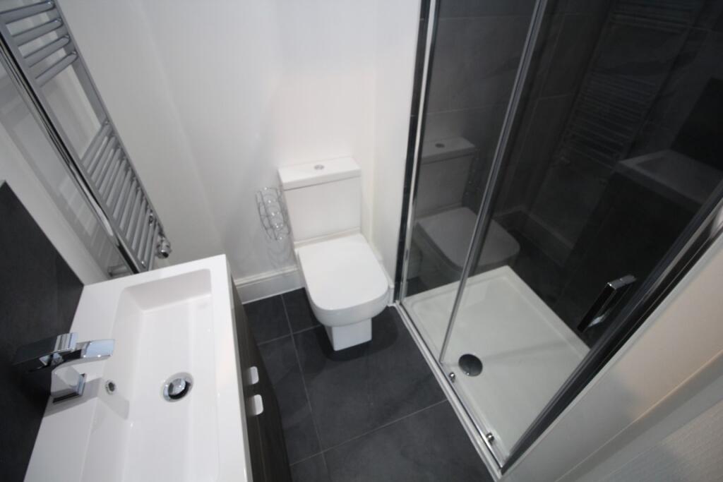 Bedroom 5 En-suite
