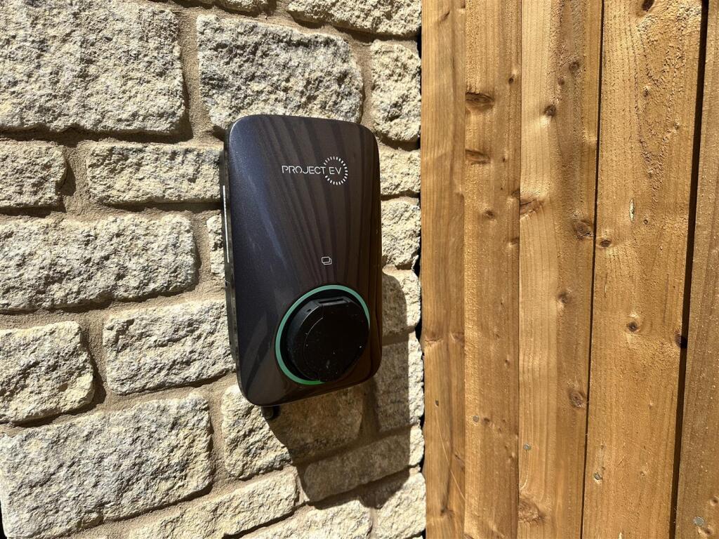 EV charger.jpg