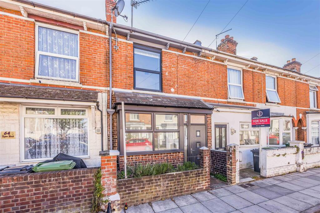62 Lynn Road, Fratton-Small-PorticoMarketing-SoldB