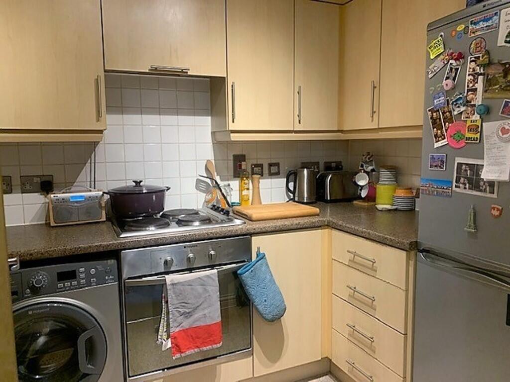 Kitchen now white...