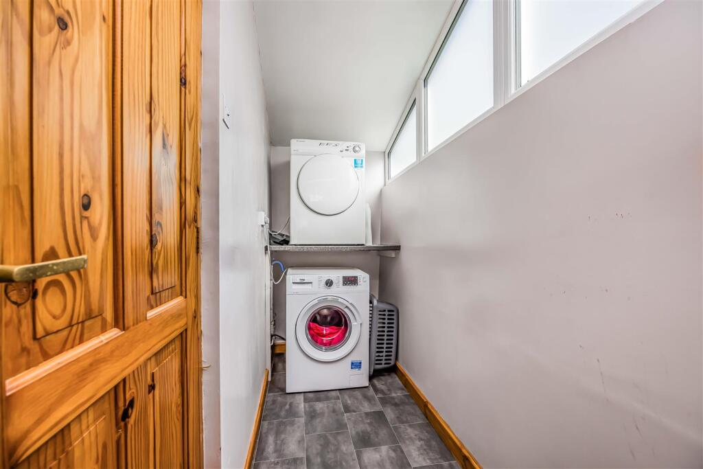 2 Wallington Road, Portsmouth-Small-PorticoMarketi
