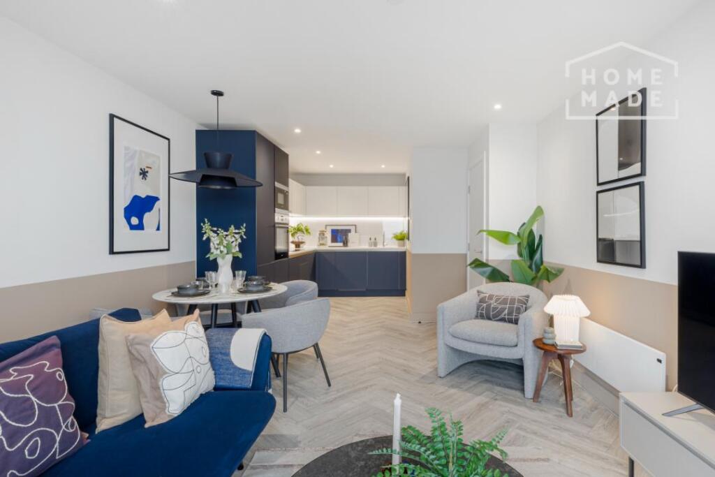 0250546252f2a7b1ae56f72e5244