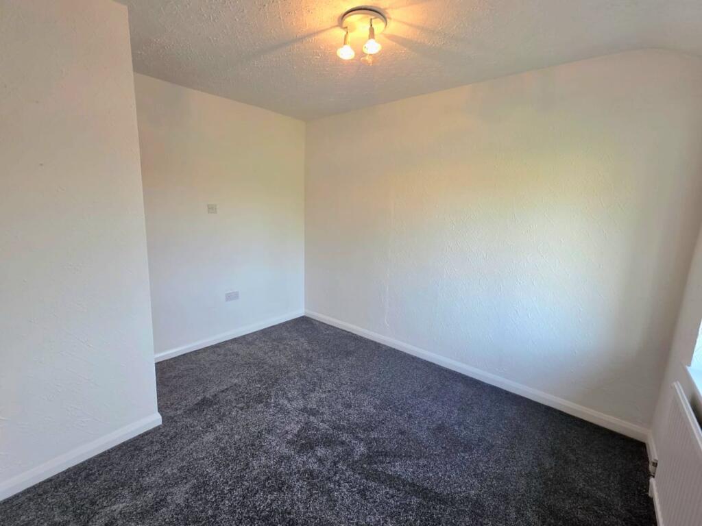 PHOTO-2025-11-10-19-12-27 3  T202511120959.jpg