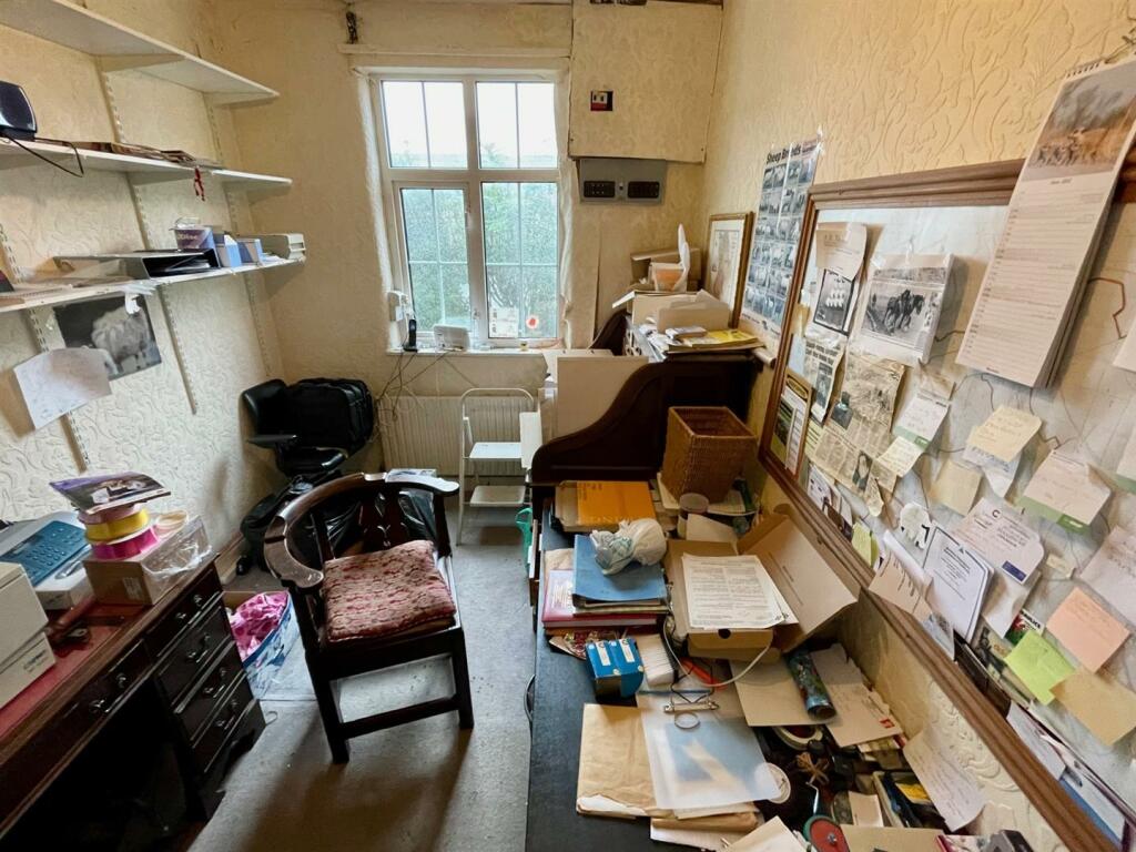 office.jpg