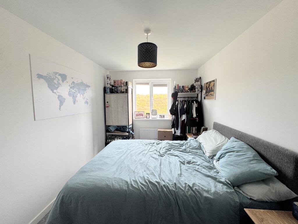 BEDROOM (FIRST FLOOR)
