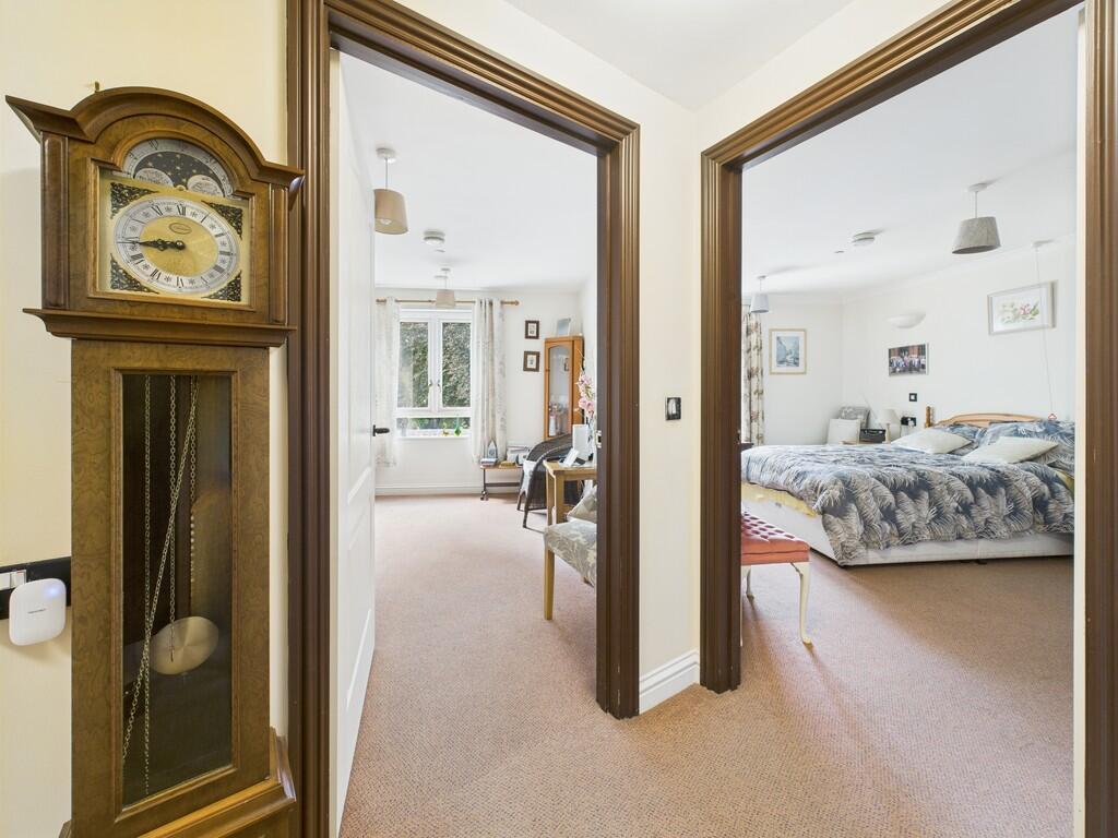 CAM02089G0-PR0532...