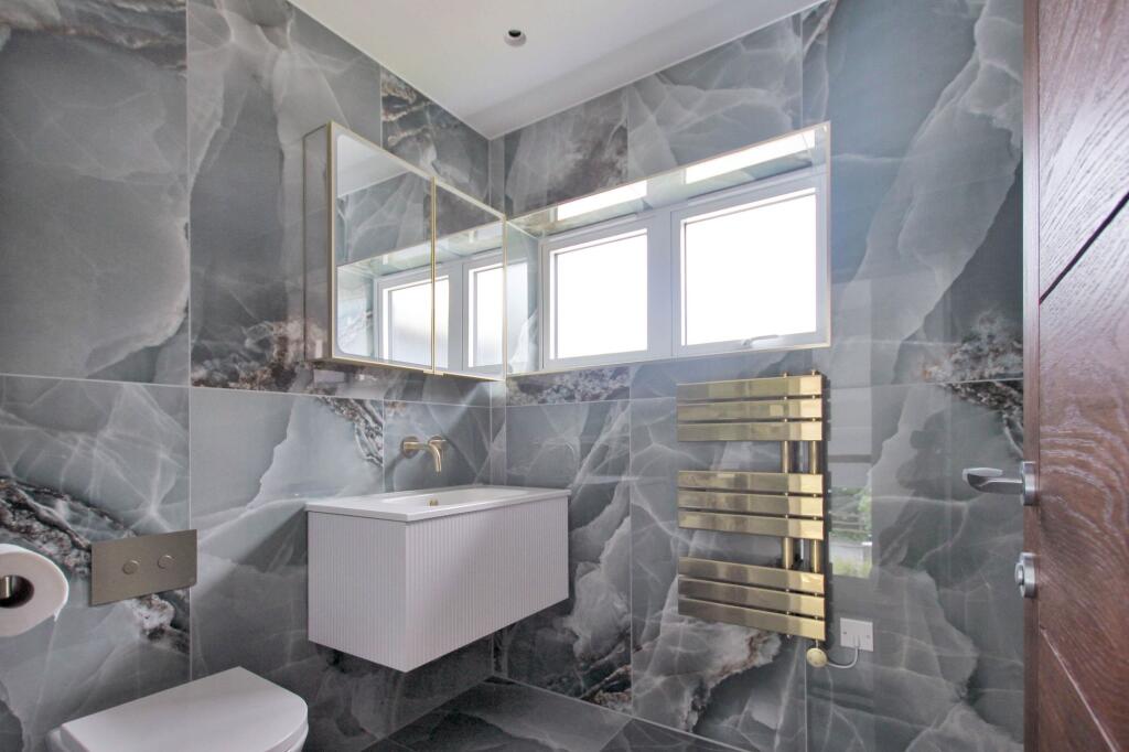 Family bathroom