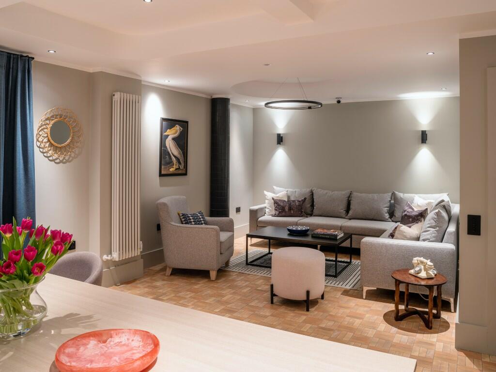 Lounge Seating 